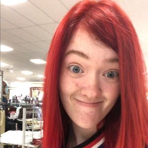 Meet your Posher, Ari!